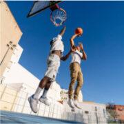 fitness clubs with basketball courts